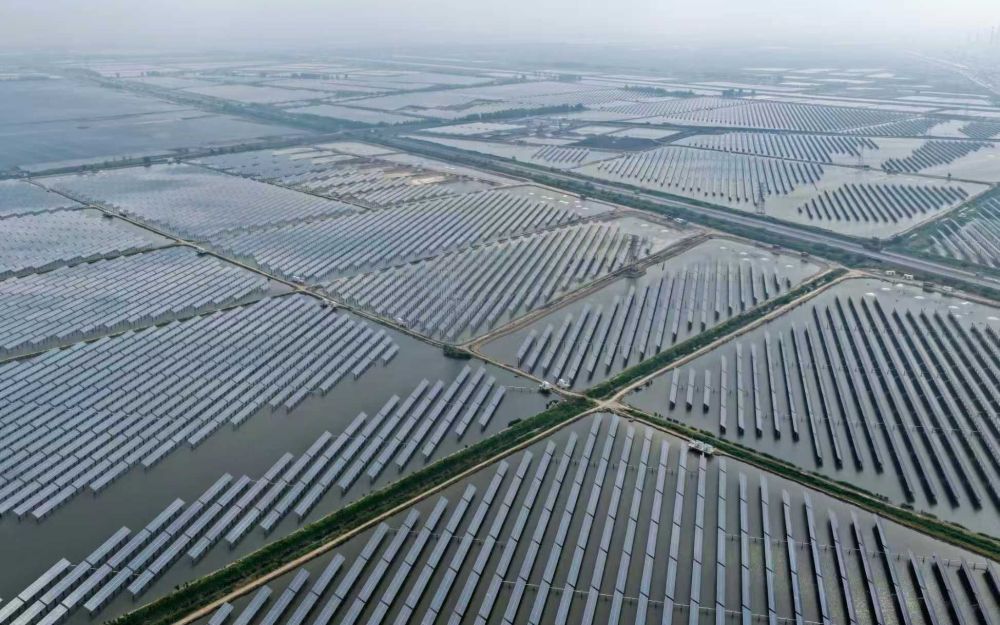 Produzione energetica, in Cina capacità installata supera 4 mld di KW