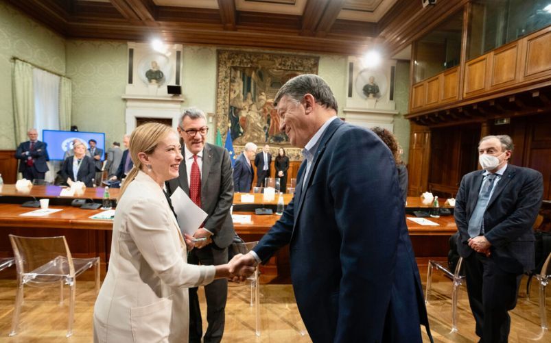 Meloni e sindacati