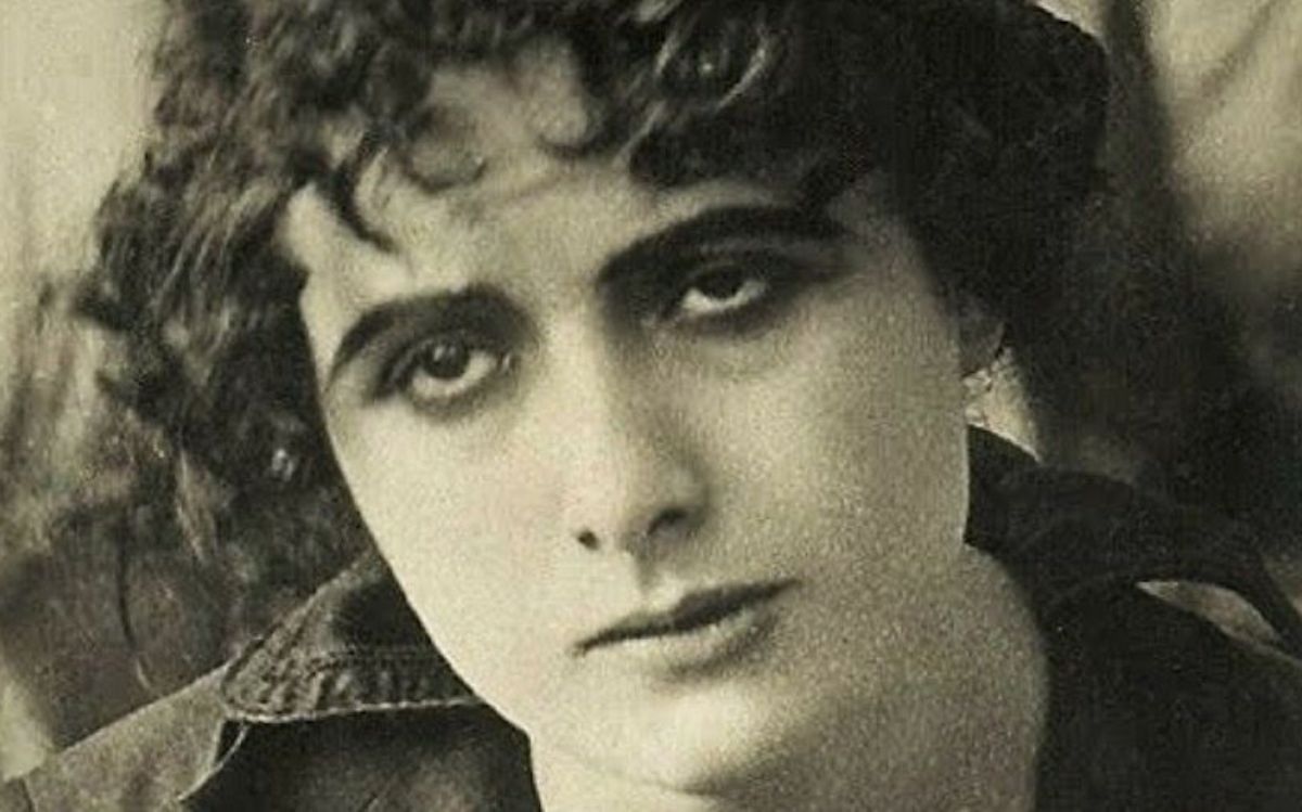Elvira Coda Notari