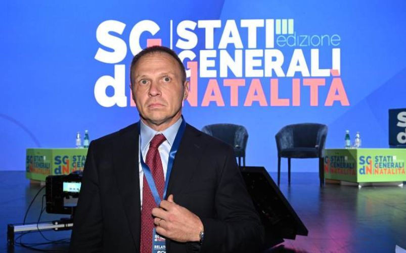 Francesco Lollobrigida tutelare l'etnia italiana