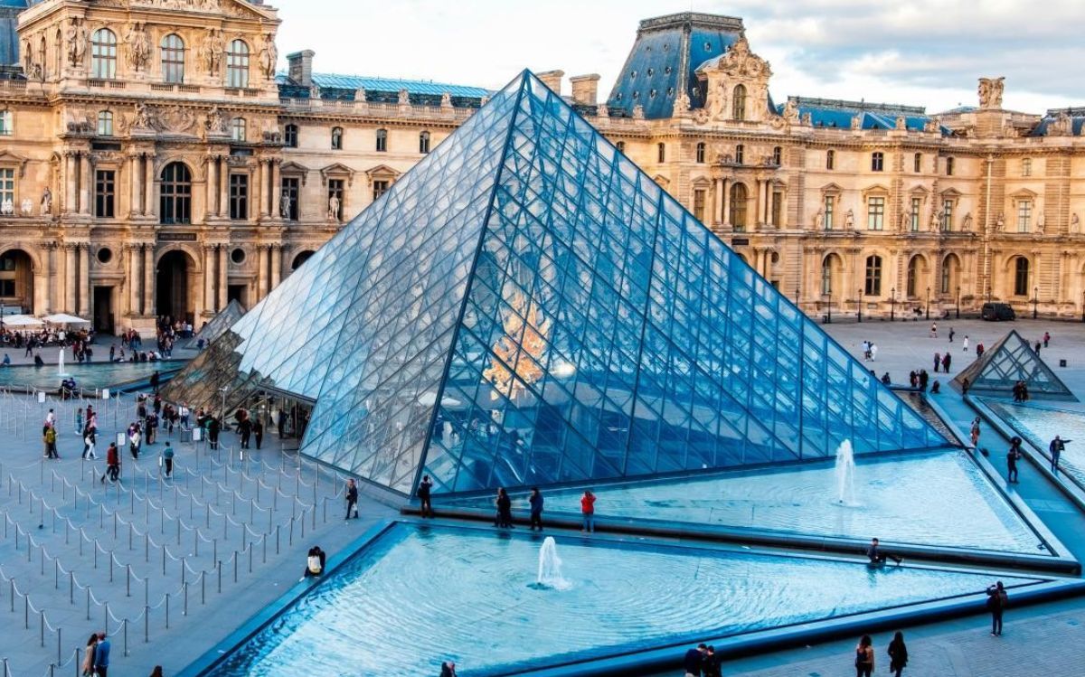 Louvre