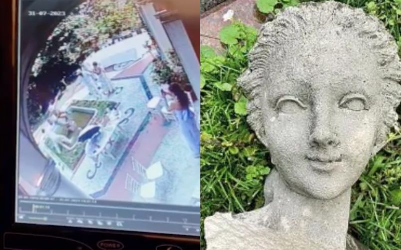 Influencer tedeschi distruggono una statua