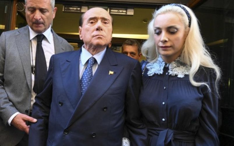 Berlusconi terremota il centrodestra