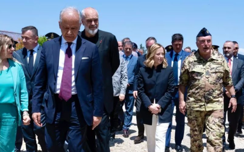 Meloni visita hotspot Albania