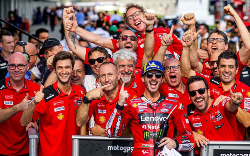 Bagnaia vince MotoGP Indonesia