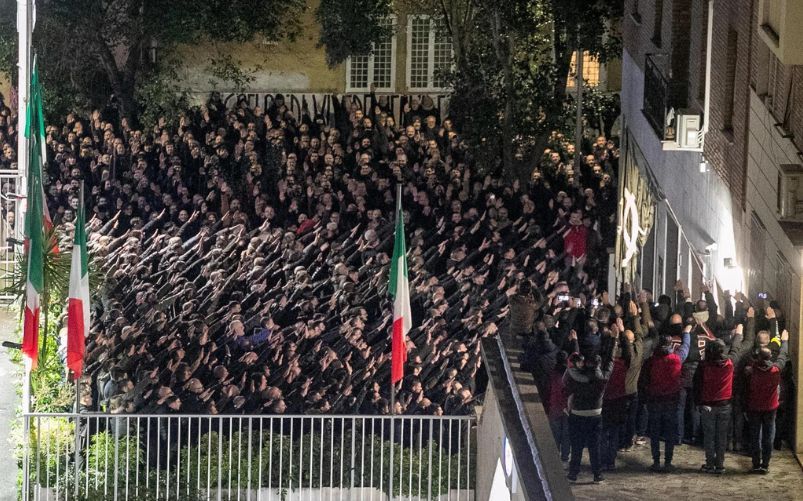 Saluto fascista