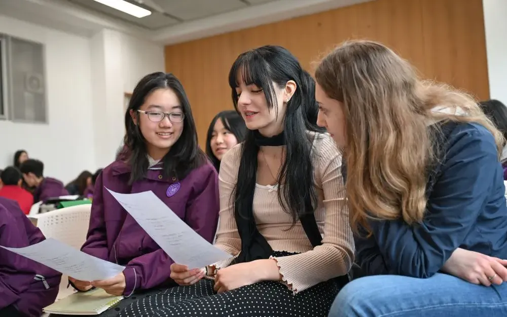 Cina, studenti italiani a Chongqing con un programma di scambio culturale