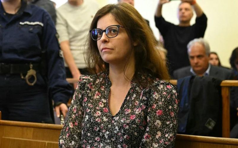 Ilaria Salis esce dal carcere