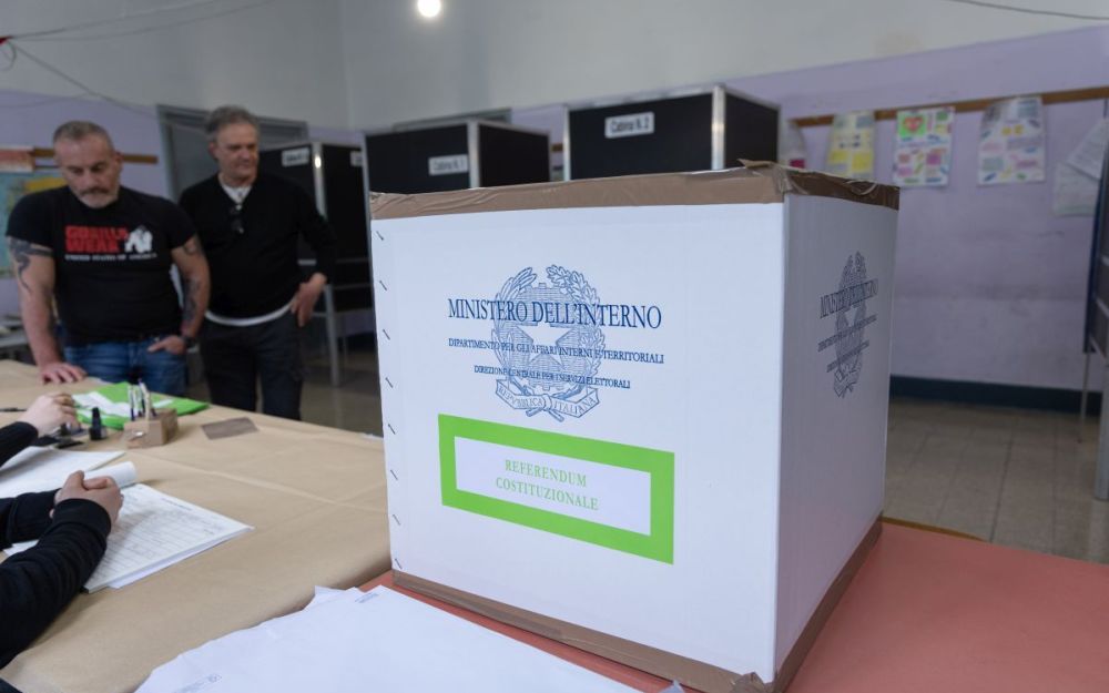 Referendum, riaperti i seggi. Alle 23 affluenza record al 46%