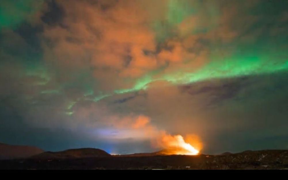 Aurora boreale eruzione