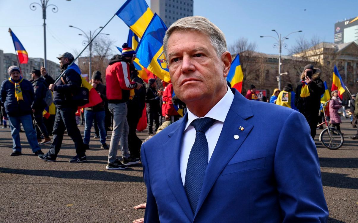 romania-iohannis-dimette