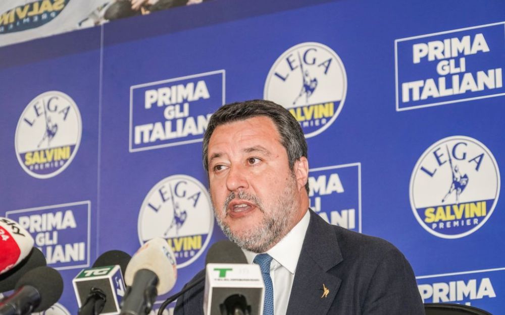 Salvini “Ue sorda e assente, bisogna cambiare regole”