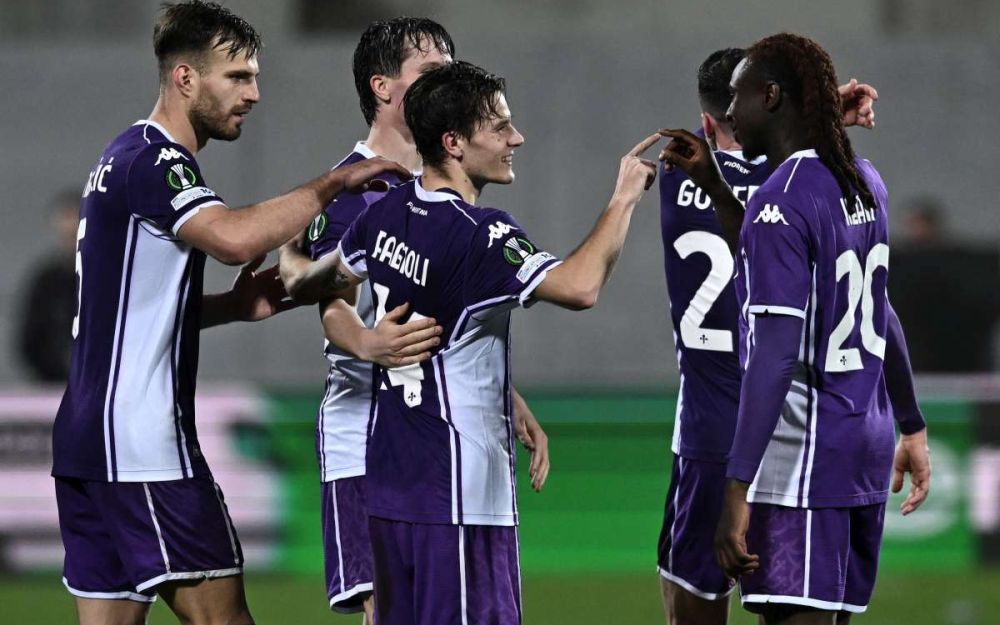 Fiorentina agli ottavi di Conference, ma quanta fatica con lo Jagiellonia