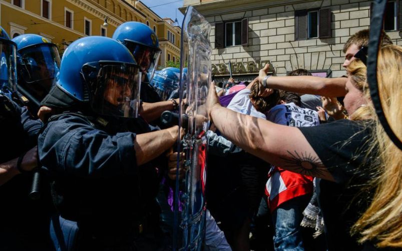Stati generali della natalità manifestanti