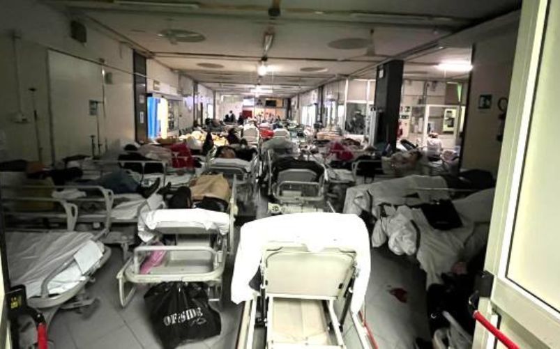Il Pronto Soccorso del Cardarelli di Napoli è al collasso