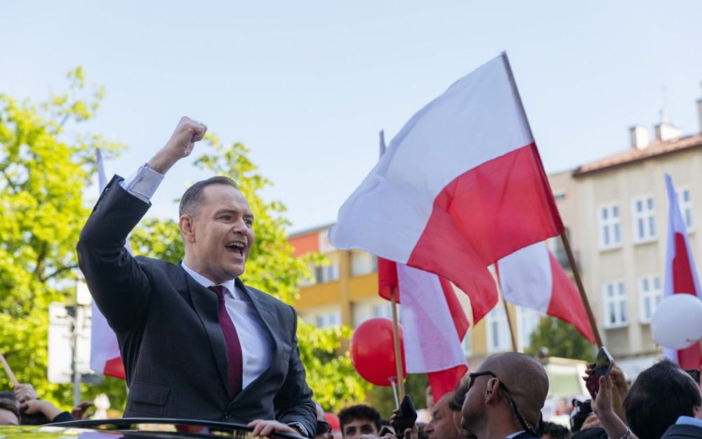 Karol Nawrocki vince le elezioni presidenziali in Polonia