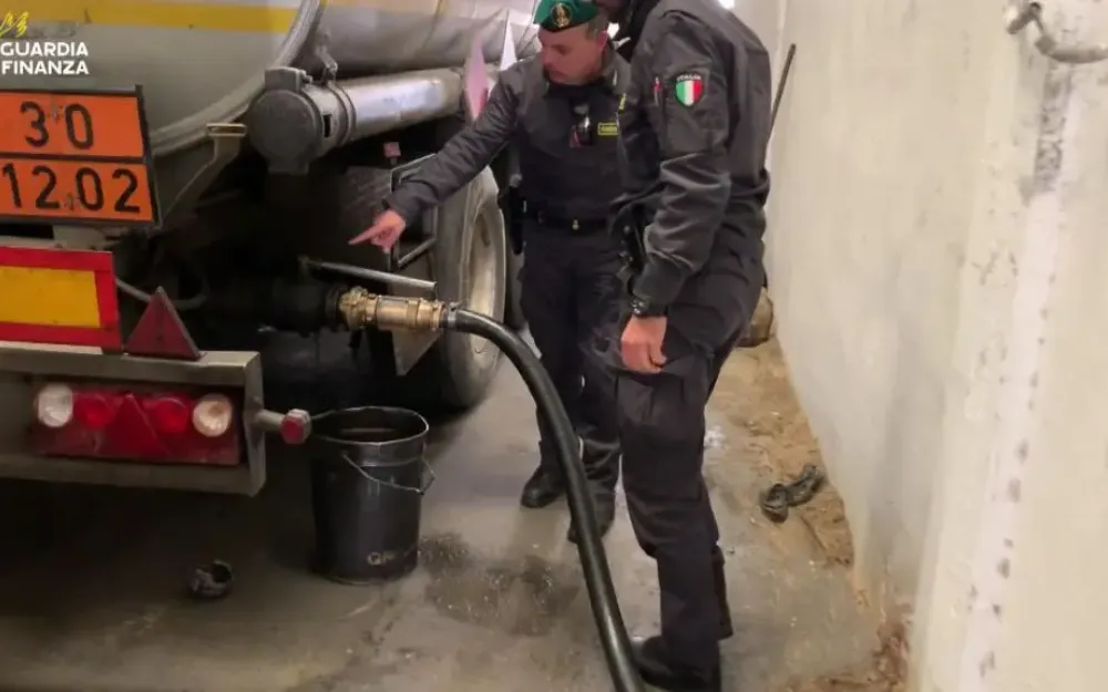 Scoperta a Catania una frode internazionale sul carburante, 5 misure cautelari
