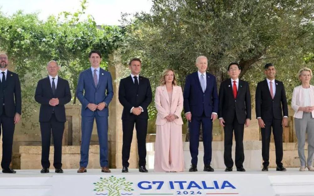 G7