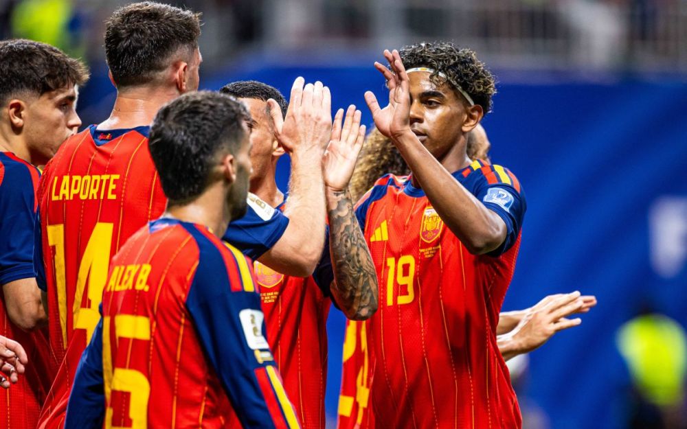 Yamal sblocca la Spagna, Arabia Saudita travolta 4-0