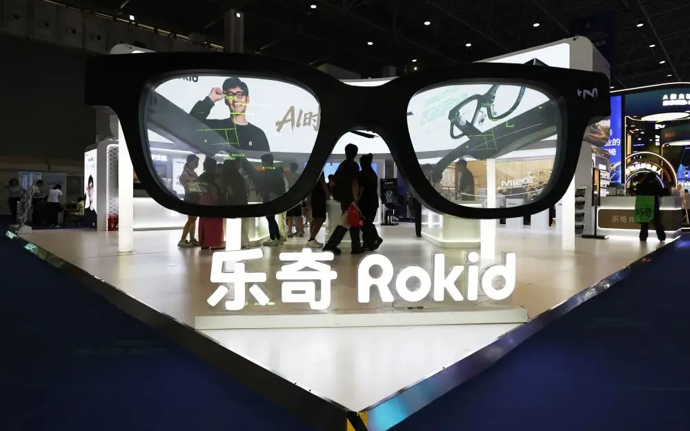 Cina, forte aumento di vendite nei settori legati all’IA