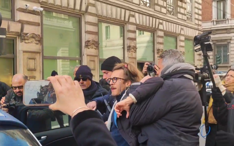 Roma - nuovo blitz "Ultima Generazione"