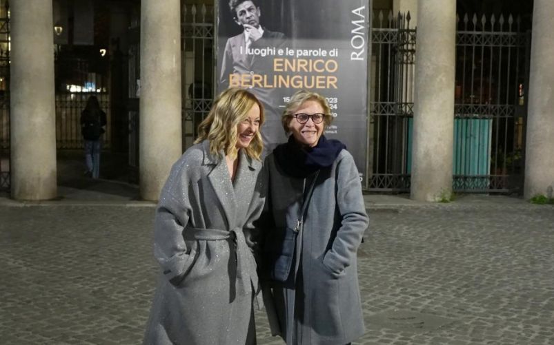 Meloni mostra Berlinguer