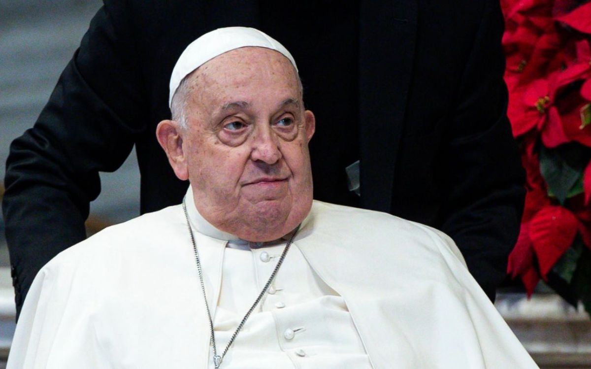 Papa Francesco a sorpresa nella Basilica di San Pietro - IL VIDEO
