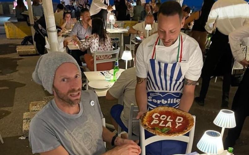 Coldplay pizza