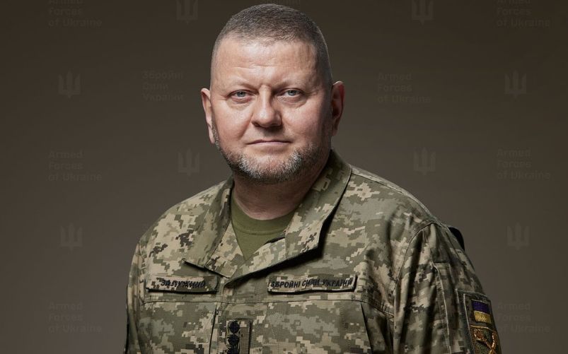 Zelensky licenzia il generale