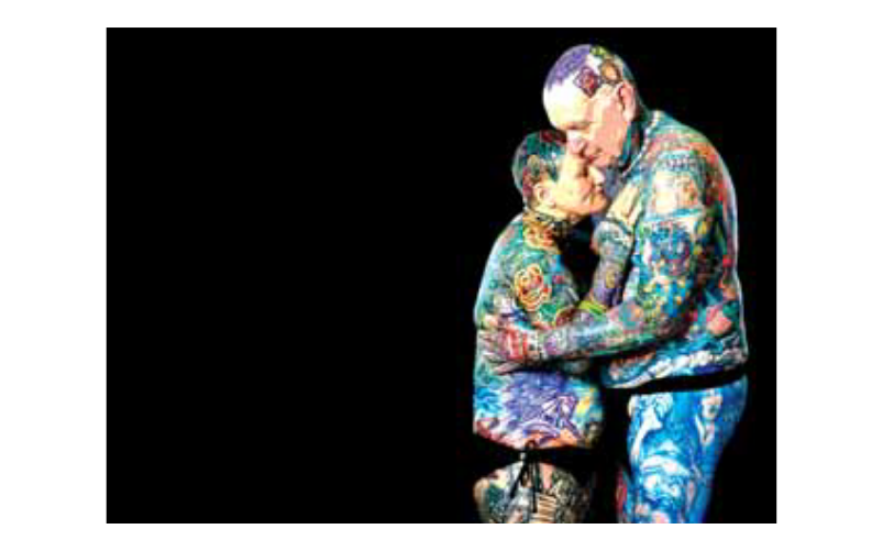 tatuaggi colorati vietati