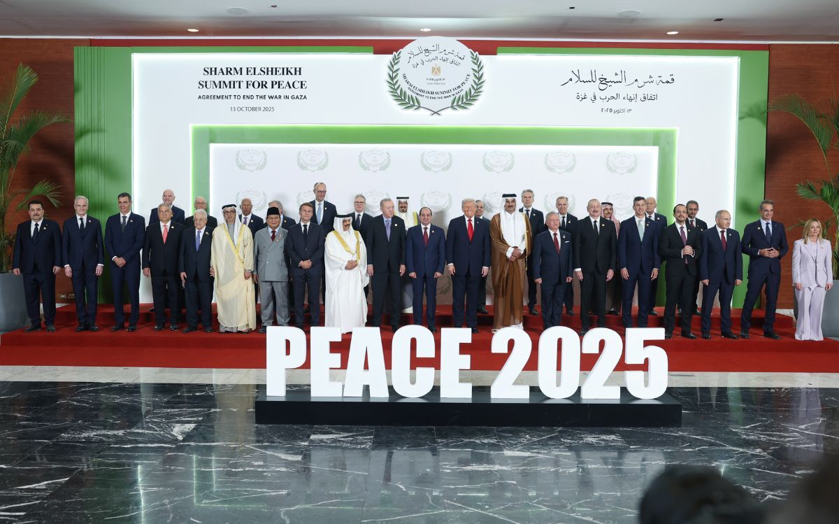 Firmato accordo pace Gaza