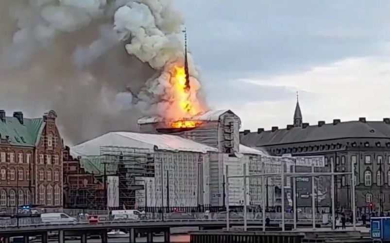Incendio borsa Copenaghen