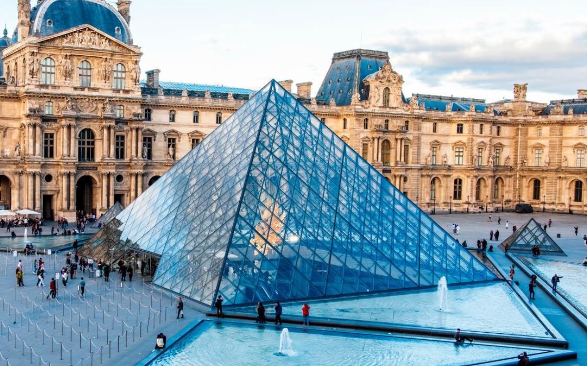 Louvre